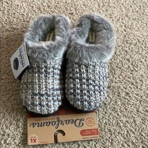 Dearfoams Women’s Slippers